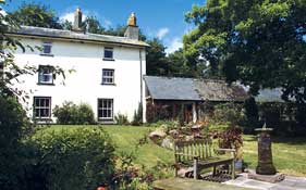 Llanddetty Hall Farm B&B,  Brecon